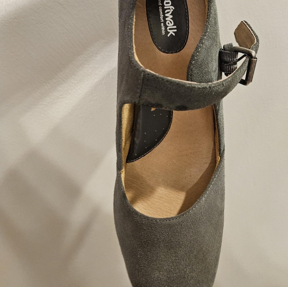 SoftWalk The Walking Store Suede Mary Janes - Picture 7 of 8